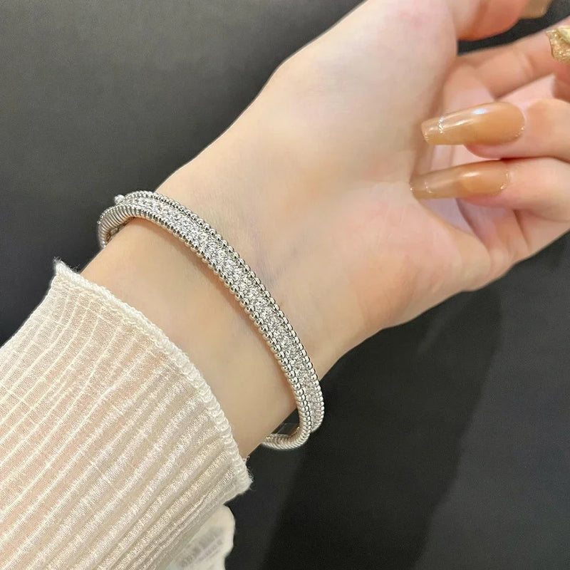 Bracelete em Prata 925 com pedras preciosas