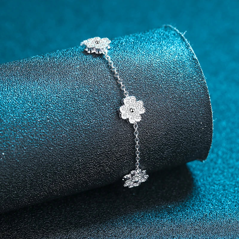 Pulseira Trevo de Quatro Folhas de Moissanita e Prata 925