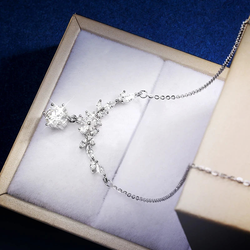 Colar em Prata 925 com Pingente de Moissanite 1CT
