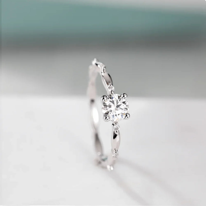 Anel Trumium com Moissanita de 0.5CT – Prata 925