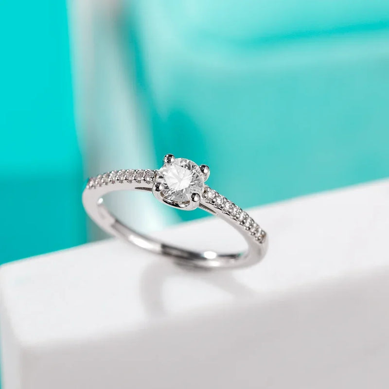 Anel Trumium com Moissanita de 0.5CT – Prata 925
