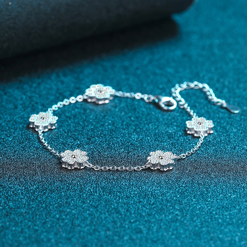 Pulseira Trevo de Quatro Folhas de Moissanita e Prata 925