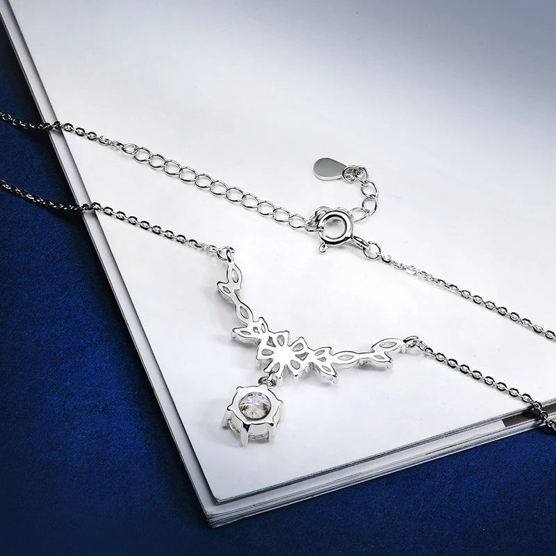 Colar em Prata 925 com Pingente de Moissanite 1CT